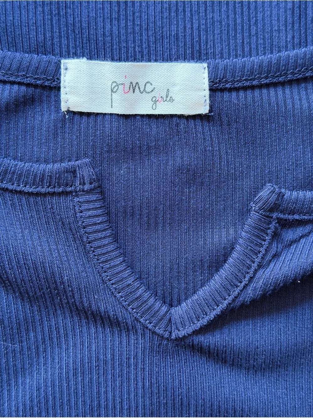 4/$25 Girls Ribbed  V-Neck Long Sleeve Top - Blue, White, Navy  Size 10/12